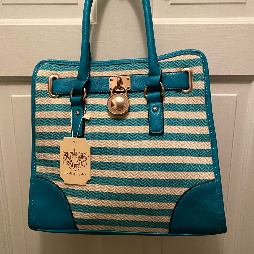 NWT Handbag Republic Tote With Crossbody Strap